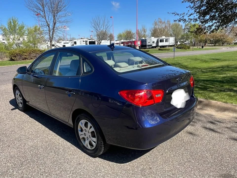 2010 Hyundai Elantra - Image 14 of 20