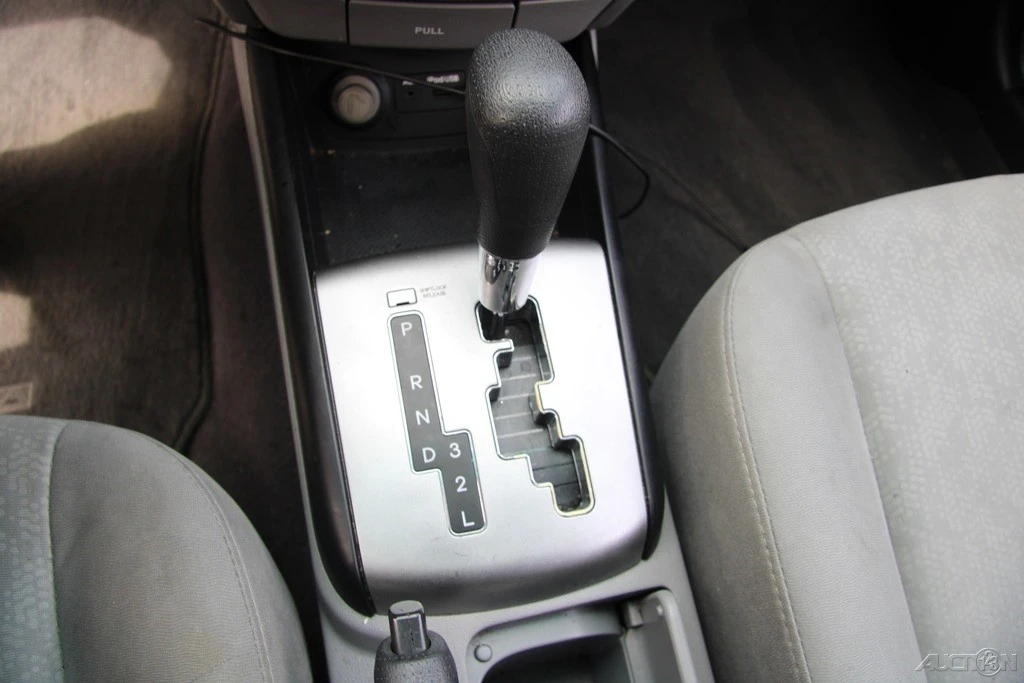 2010 Hyundai Elantra - Image 17 of 21