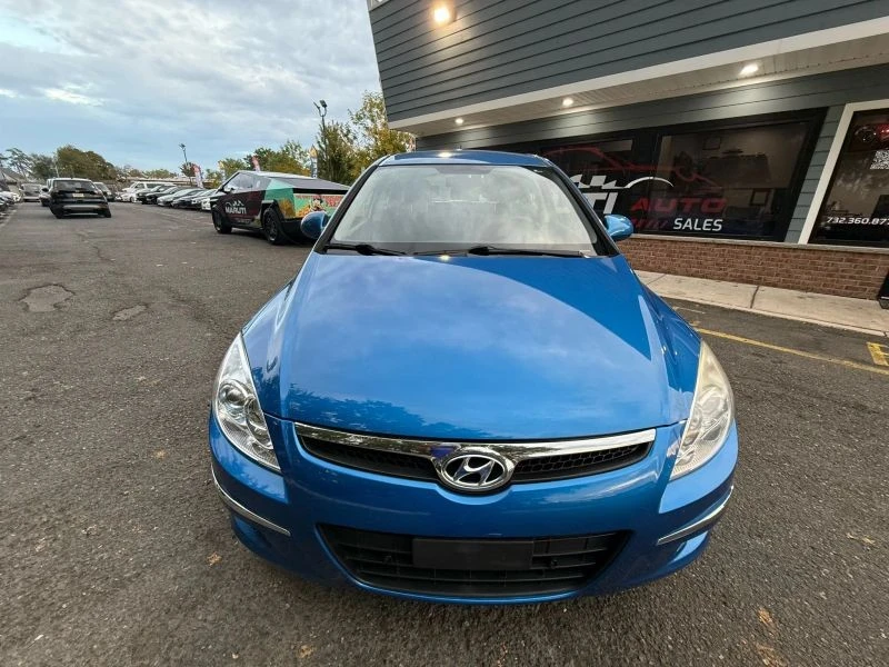 2010 Hyundai Elantra - Image 2 of 12