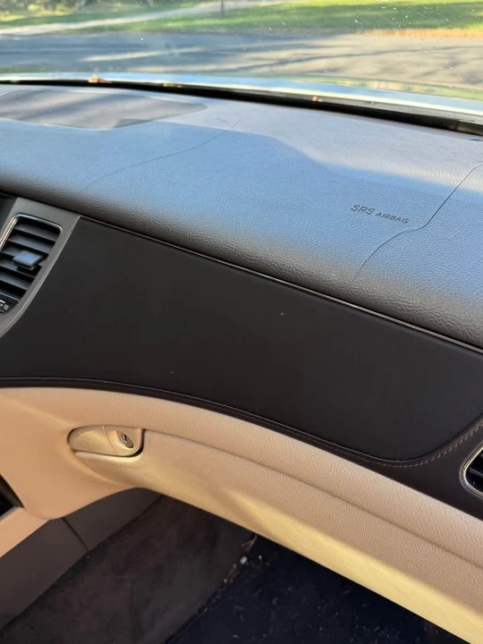 2010 Hyundai Genesis - Image 7 of 7