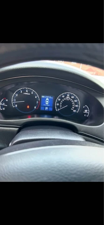 2010 Hyundai Genesis - Image 5 of 9