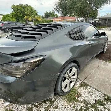 2010 Hyundai Genesis Coupe 2.0T Premium
