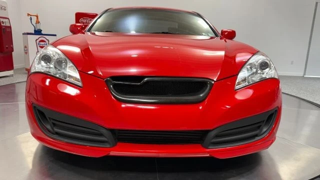 2010 Hyundai Genesis - Image 3 of 31