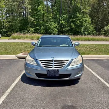 2010 Hyundai Genesis 3.8 Sedan