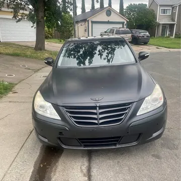 2010 Hyundai Genesis 3.8 Sedan 4D