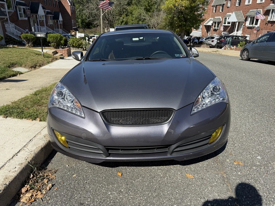 2010 Hyundai Genesis - Image 3 of 13