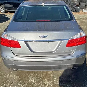 2010 Hyundai Genesis · 4.6 Sedan 4D