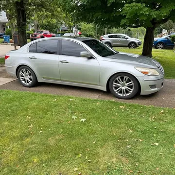 2010 Hyundai Genesis 4.6 Sedan 4D