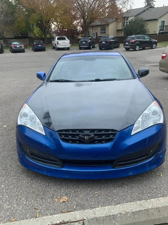 2010 Hyundai Genesis Coupe - Image 4 of 8
