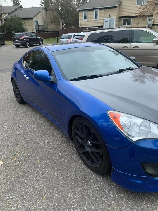 2010 Hyundai Genesis Coupe - Image 7 of 8