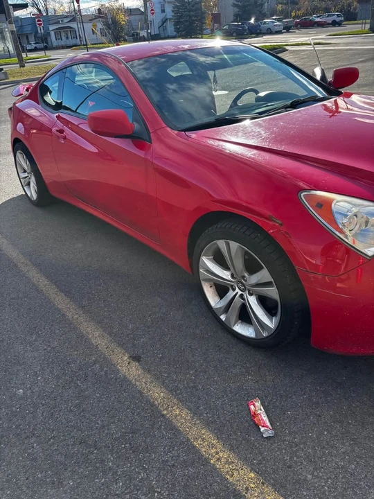2010 Hyundai Genesis Coupe - Image 7 of 9