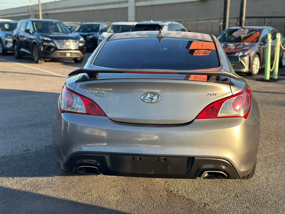 2010 Hyundai Genesis Coupe - Image 6 of 13