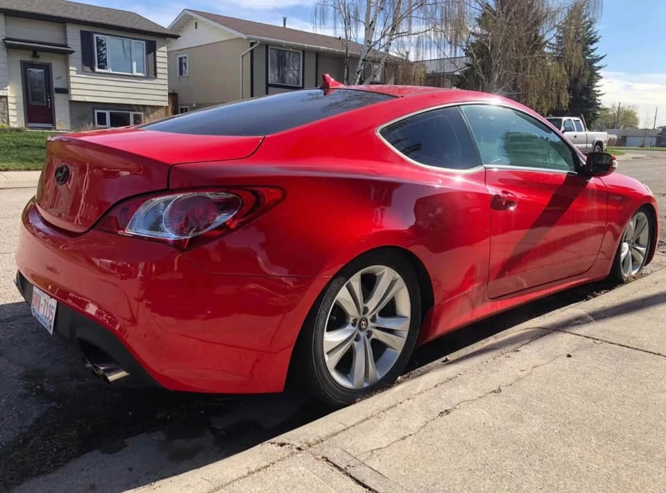 2010 Hyundai Genesis Coupe - Image 3 of 12