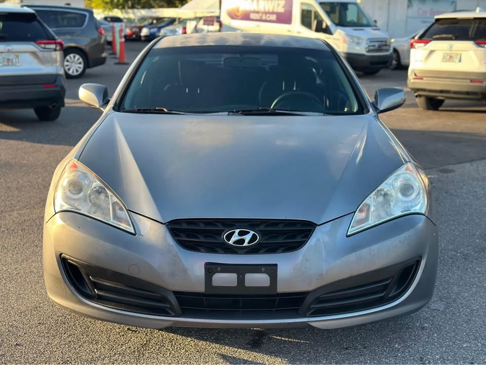 2010 Hyundai Genesis Coupe - Image 2 of 13