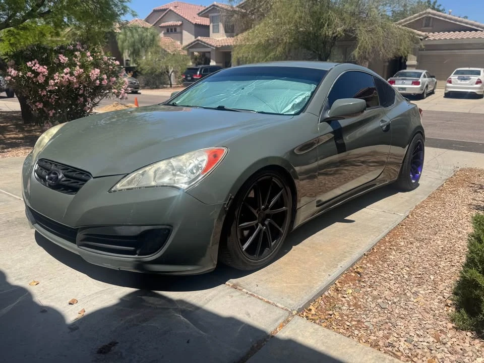 2010 Hyundai Genesis Coupe - Image 3 of 3