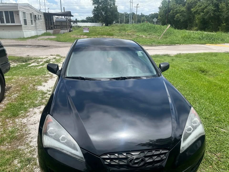 2010 Hyundai Genesis Coupe - Image 3 of 7