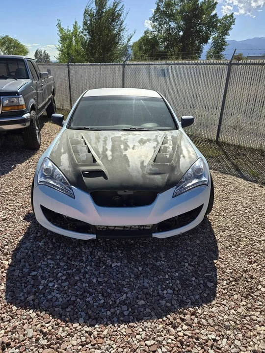2010 Hyundai Genesis Coupe - Image 3 of 9