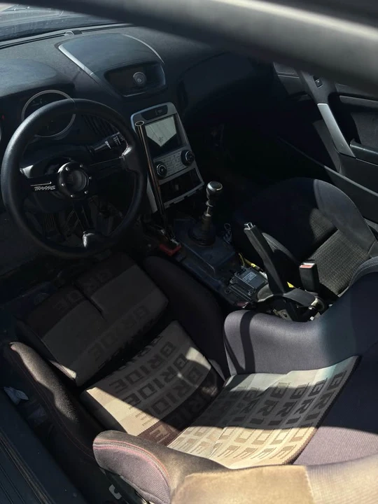 2010 Hyundai Genesis Coupe - Image 6 of 6