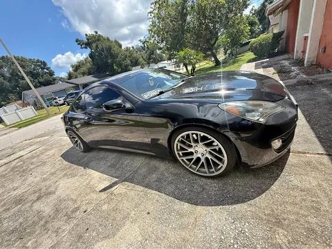 2010 Hyundai Genesis Coupe 2.0T