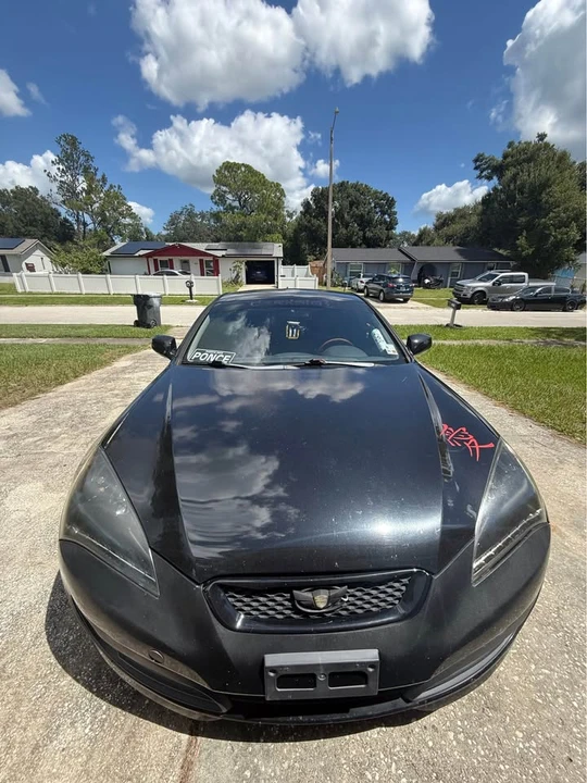 2010 Hyundai Genesis Coupe - Image 3 of 14