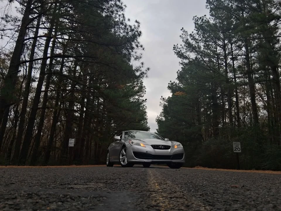 2010 Hyundai Genesis Coupe - Image 6 of 14