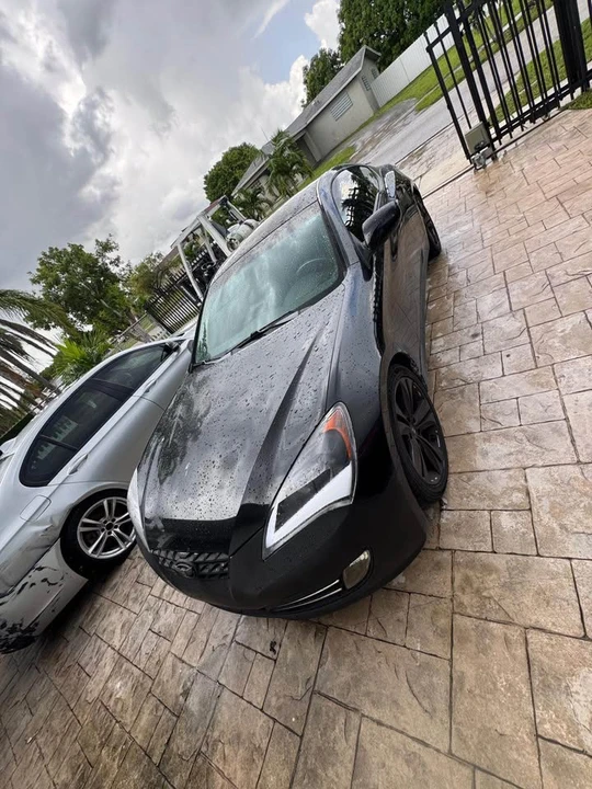 2010 Hyundai Genesis Coupe - Image 3 of 10