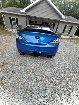 2010 Hyundai Genesis Coupe 2.0T Premium