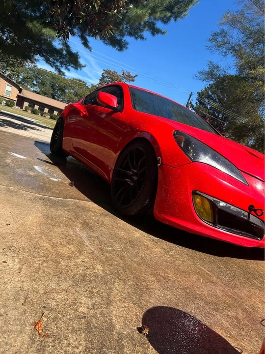2010 Hyundai Genesis Coupe - Image 4 of 20