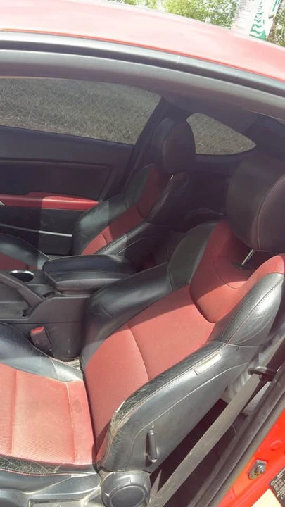 2010 Hyundai Genesis Coupe - Image 5 of 5