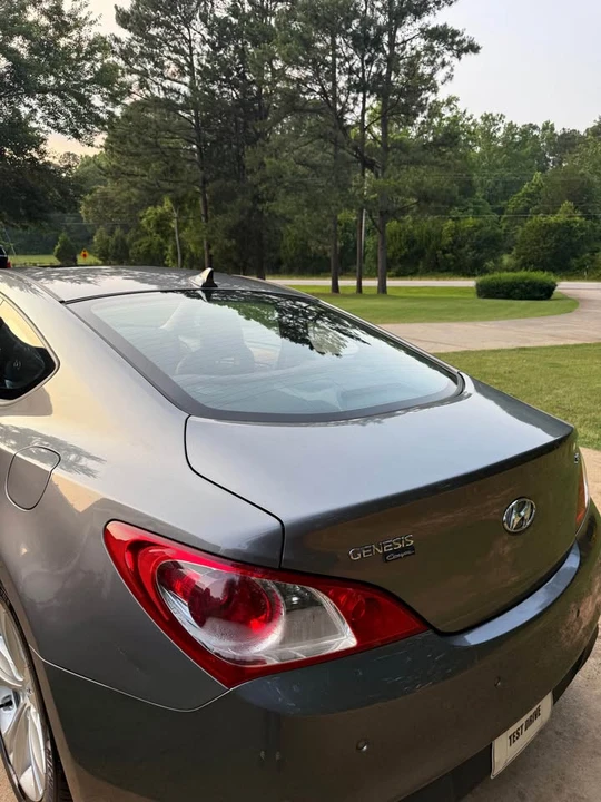 2010 Hyundai Genesis Coupe - Image 2 of 15