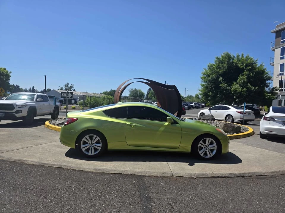 2010 Hyundai Genesis Coupe - Image 2 of 14