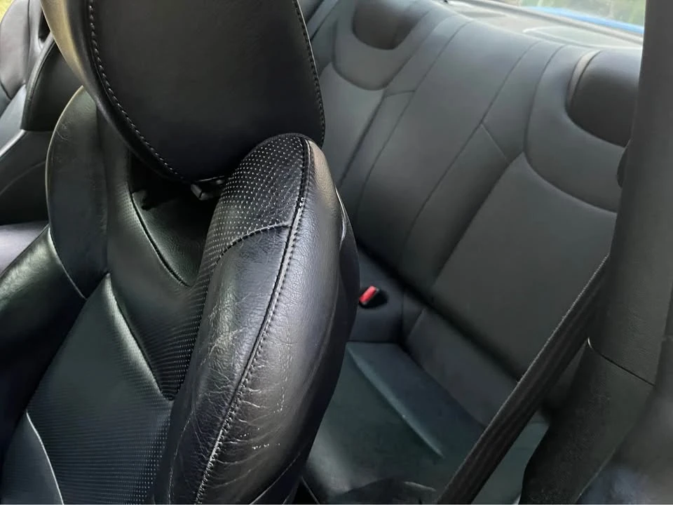 2010 Hyundai Genesis Coupe - Image 9 of 15