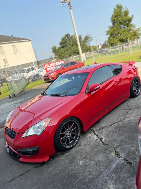 2010 Hyundai Genesis Coupe - Image 2 of 5