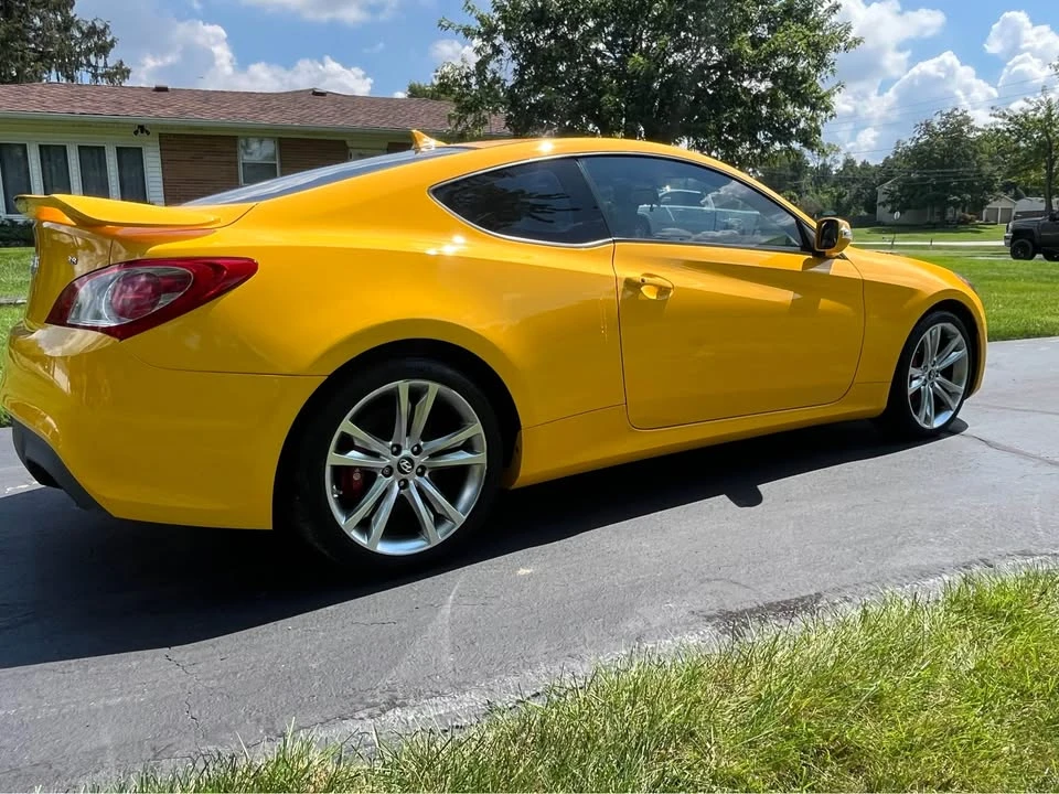 2010 Hyundai Genesis Coupe - Image 4 of 20
