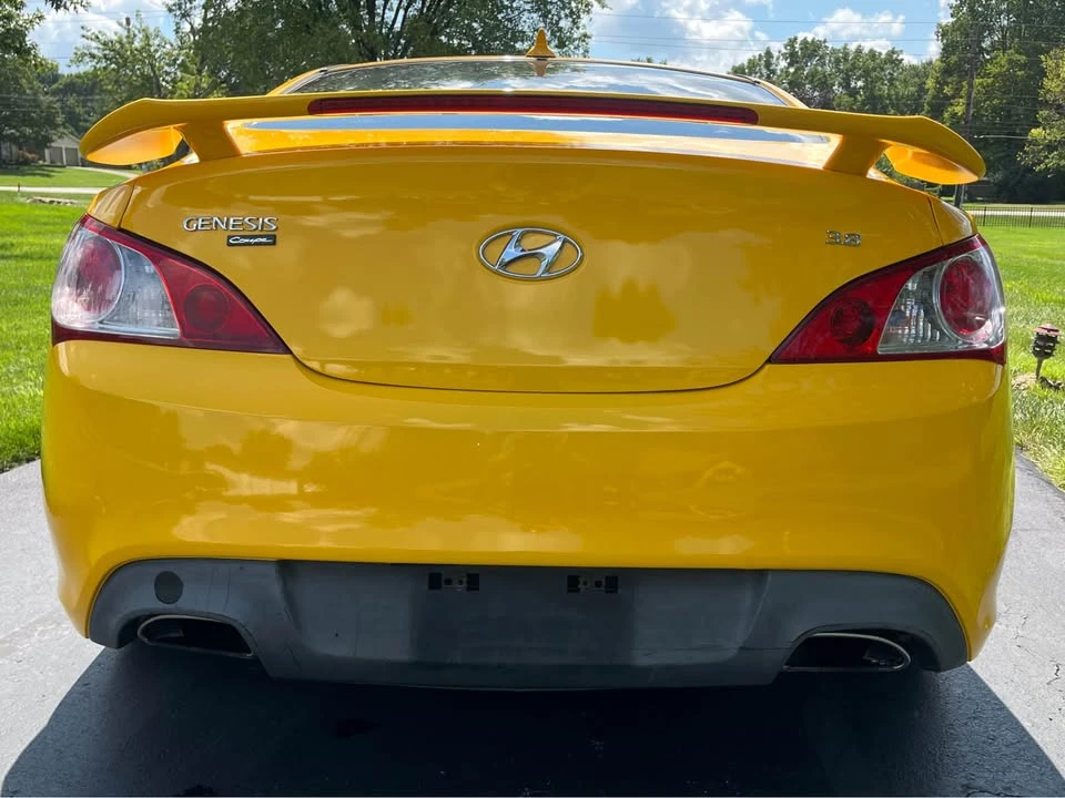 2010 Hyundai Genesis Coupe - Image 6 of 20