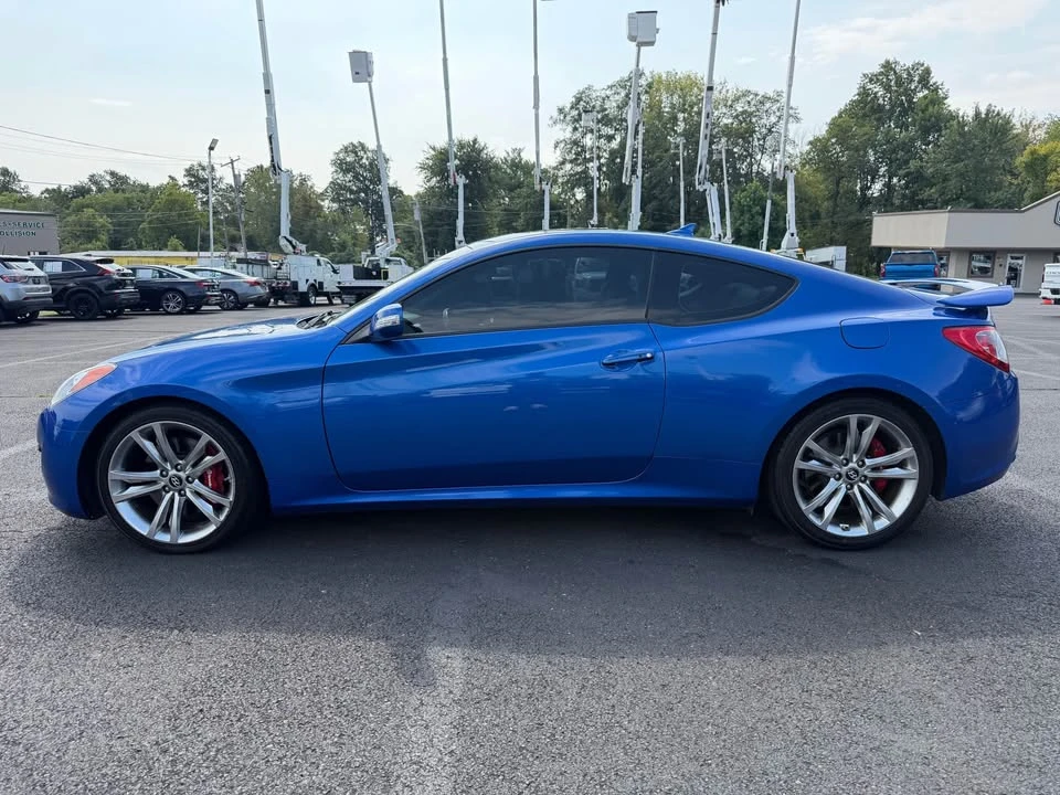 2010 Hyundai Genesis Coupe - Image 6 of 17