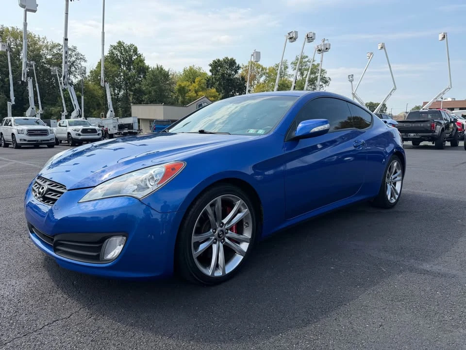 2010 Hyundai Genesis Coupe - Image 7 of 17