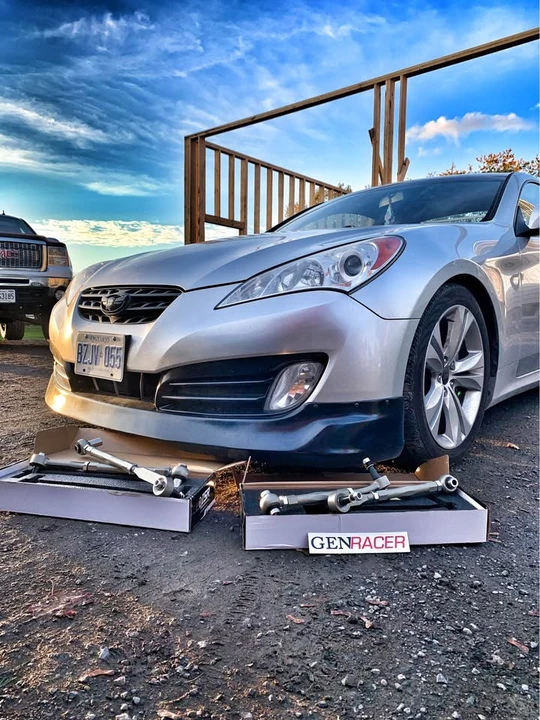 2010 Hyundai Genesis Coupe - Image 5 of 5