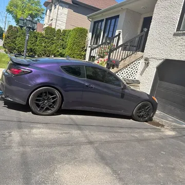2010 Hyundai Genesis Coupe 2.0T