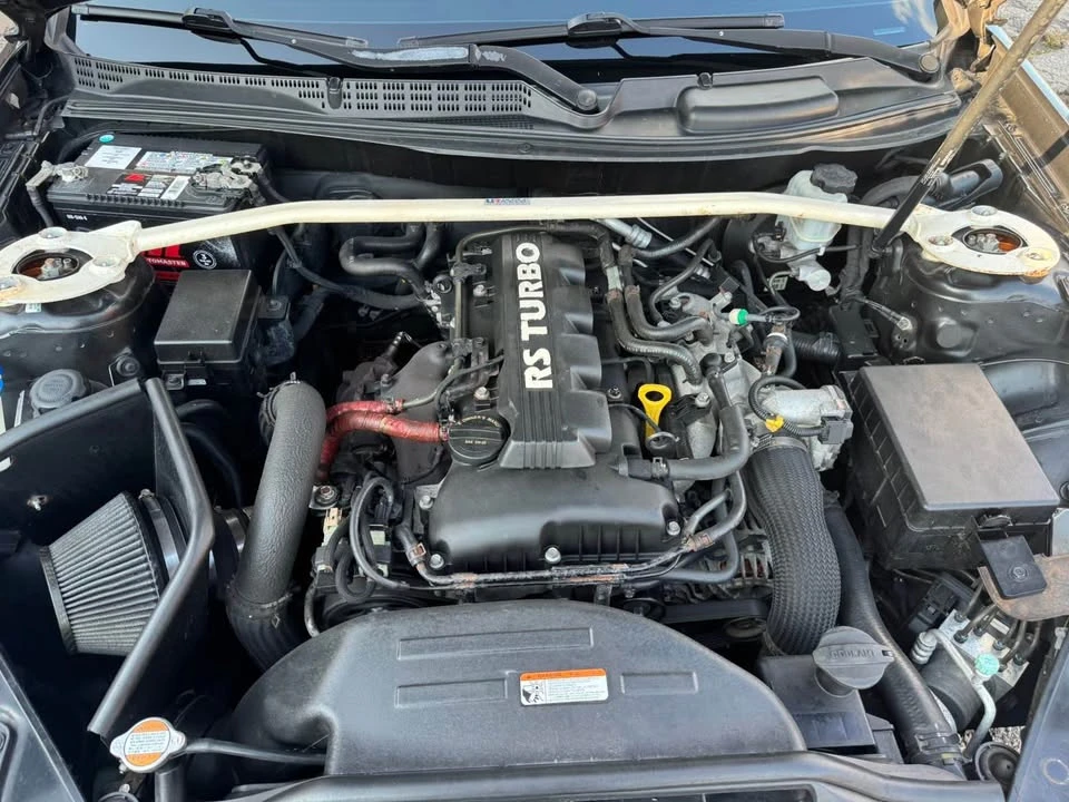 2010 Hyundai Genesis Coupe - Image 7 of 19