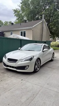 2010 Hyundai Genesis Coupe 2.0T GT