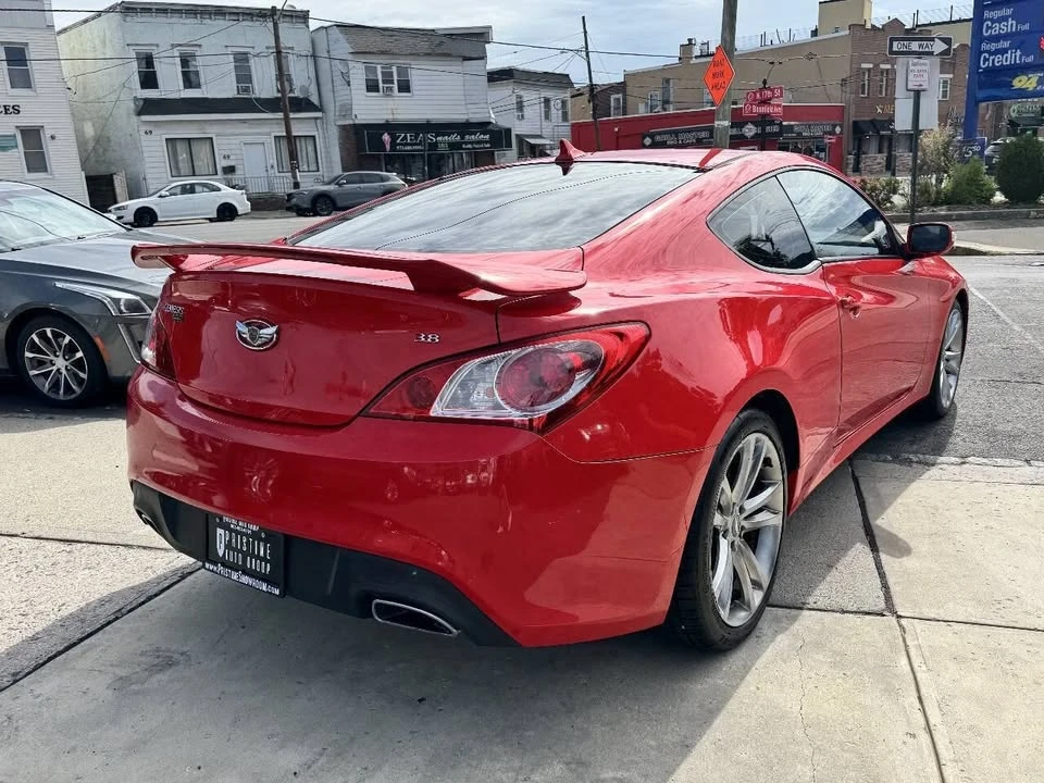 2010 Hyundai Genesis Coupe - Image 6 of 20