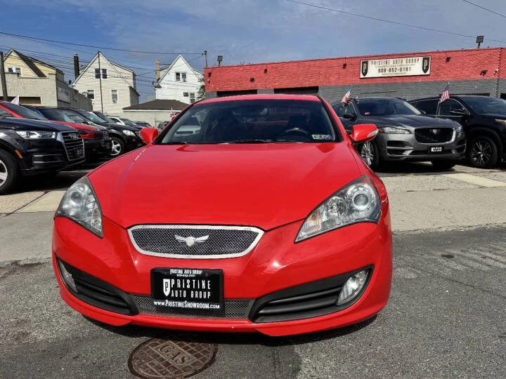 2010 Hyundai Genesis Coupe - Image 8 of 17