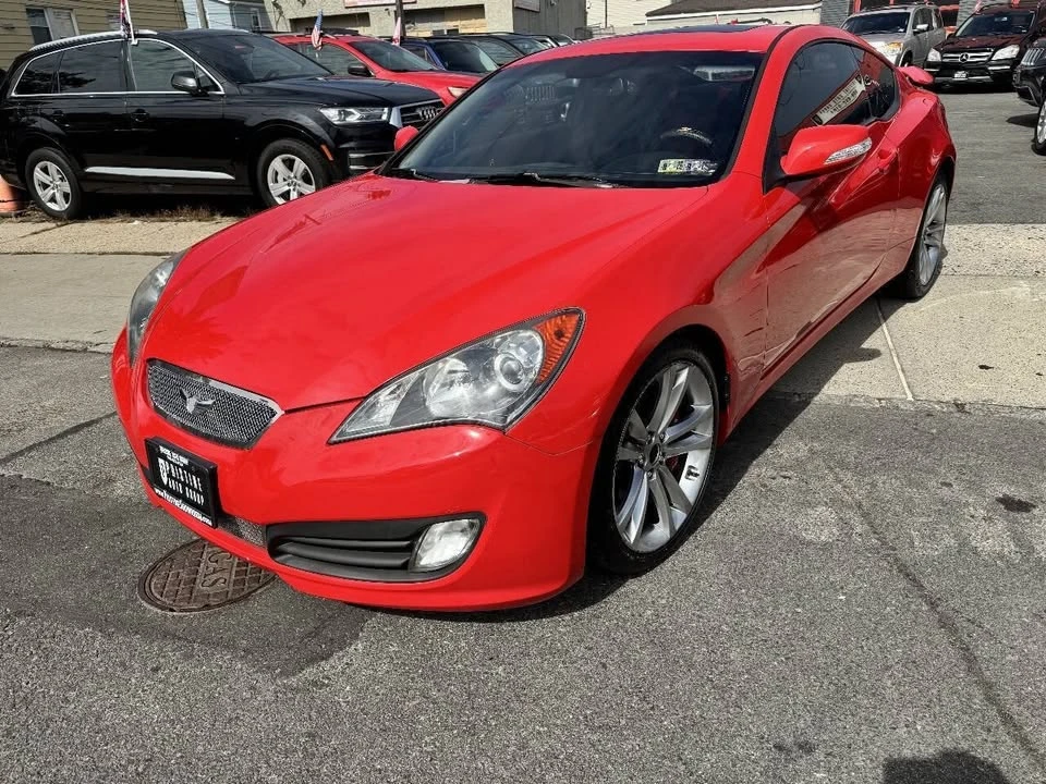 2010 Hyundai Genesis Coupe - Image 18 of 20
