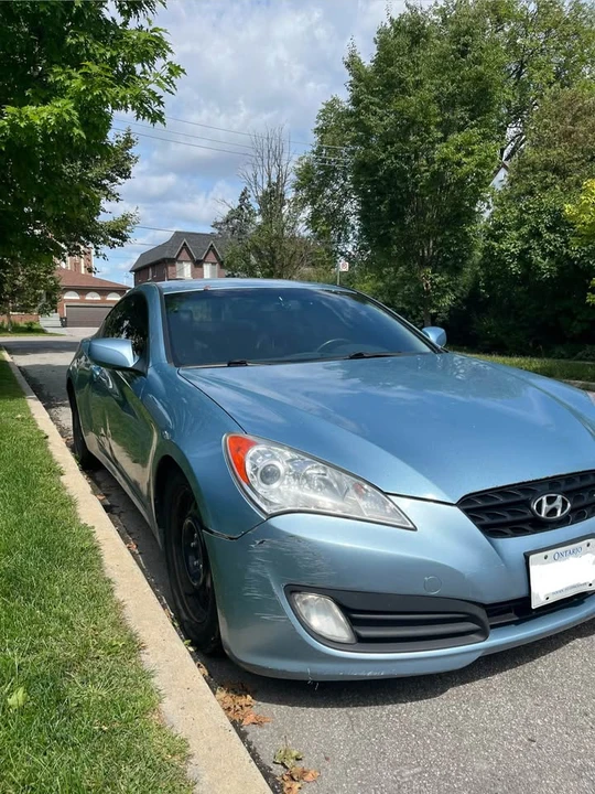 2010 Hyundai Genesis Coupe - Image 7 of 14