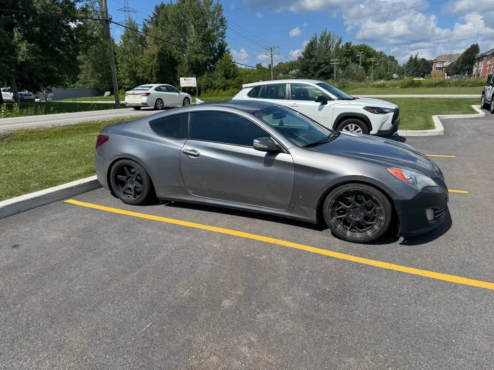2010 Hyundai Genesis Coupe - Image 5 of 5