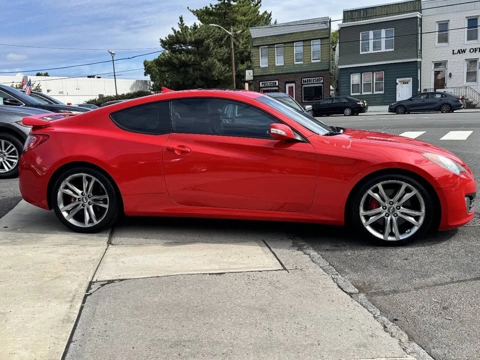 2010 Hyundai Genesis Coupe - Image 3 of 20