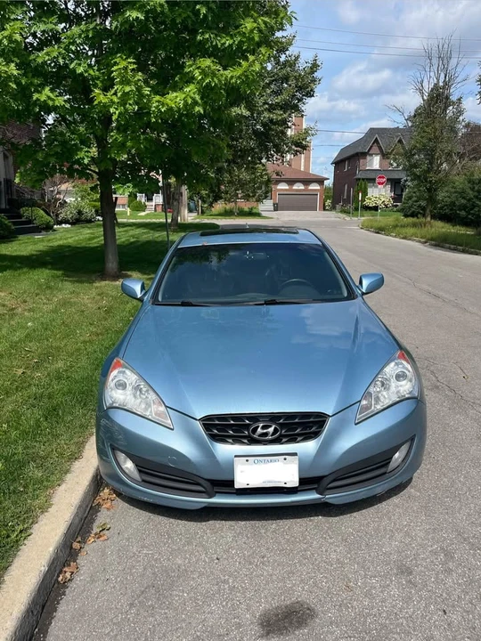 2010 Hyundai Genesis Coupe - Image 8 of 14