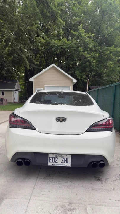2010 Hyundai Genesis Coupe - Image 6 of 6
