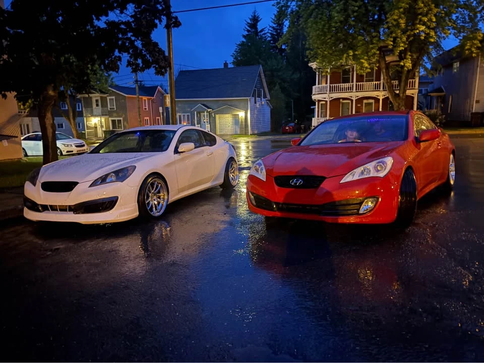 2010 Hyundai Genesis Coupe - Image 7 of 7